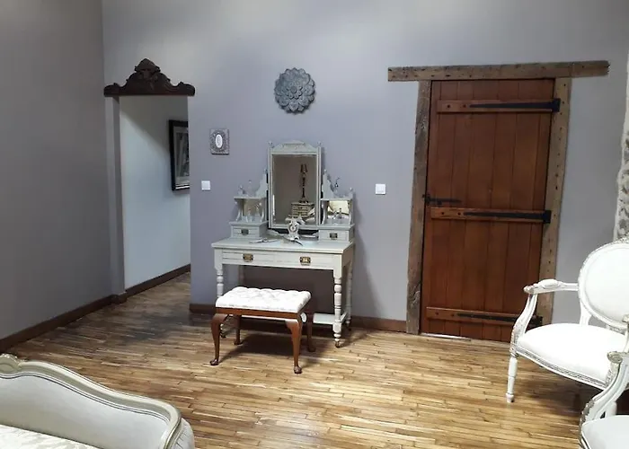 Le Magnoux Peaceful Retreat Bed & Breakfast Amailloux